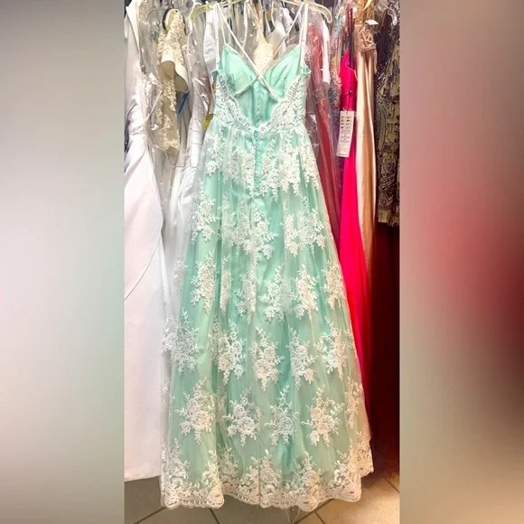 Sz 3/4 Mint Green Lace Prom Homecoming Pageant Bridesmaid Formal Gown Dress NWT